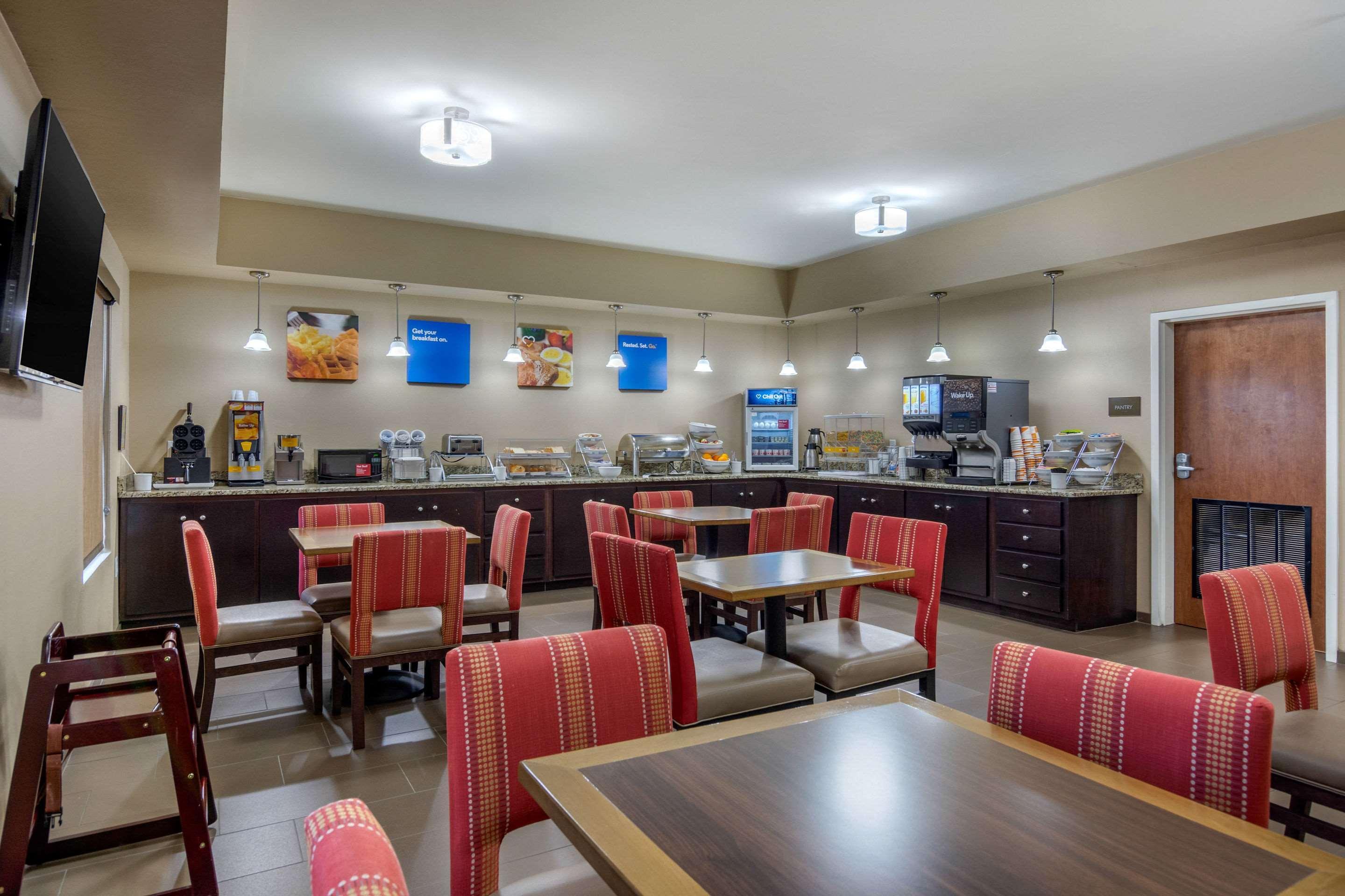 Comfort Inn South Chesterfield - Колониал-Хайтс Экстерьер фото